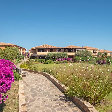B4 - G3 By Interhome Lejlighed Golfo Aranci