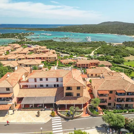 B4 - G3 By Interhome Lejlighed Golfo Aranci
